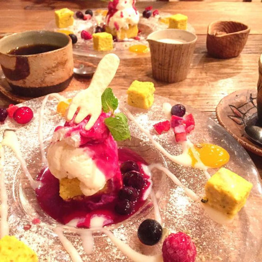 ハチドリテーブル